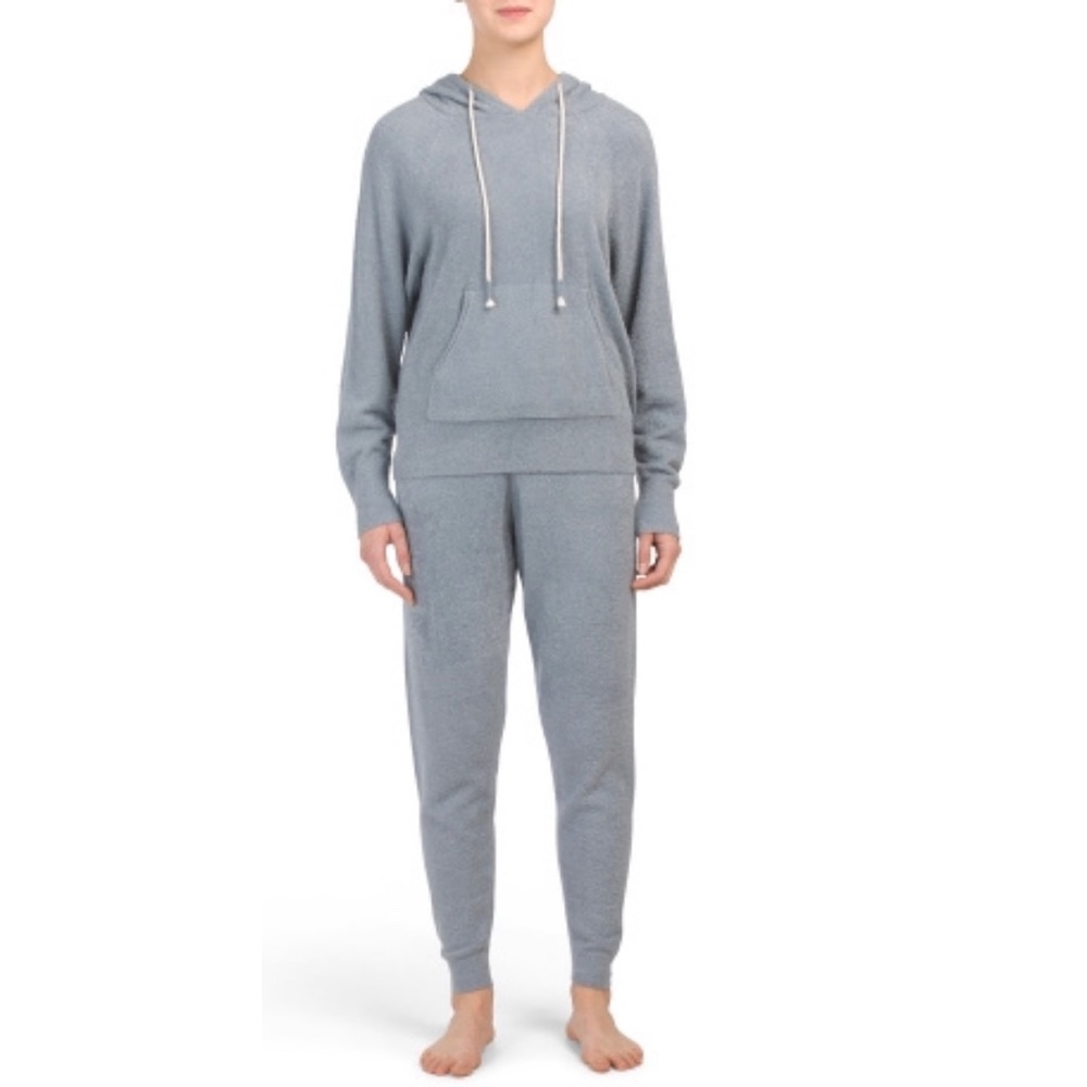 ⭐️ NWOT Young Fabulous & Broke Sweatsuit